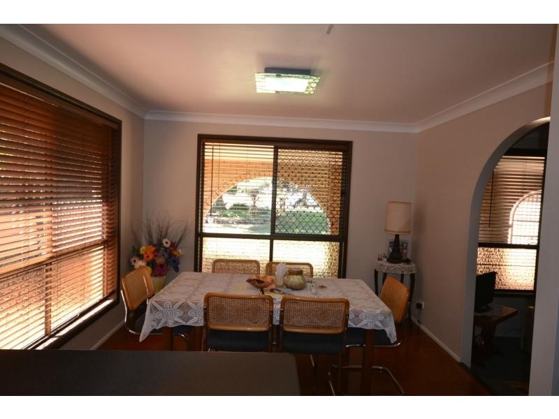 9 Batten Court, Wilsonton QLD 4350