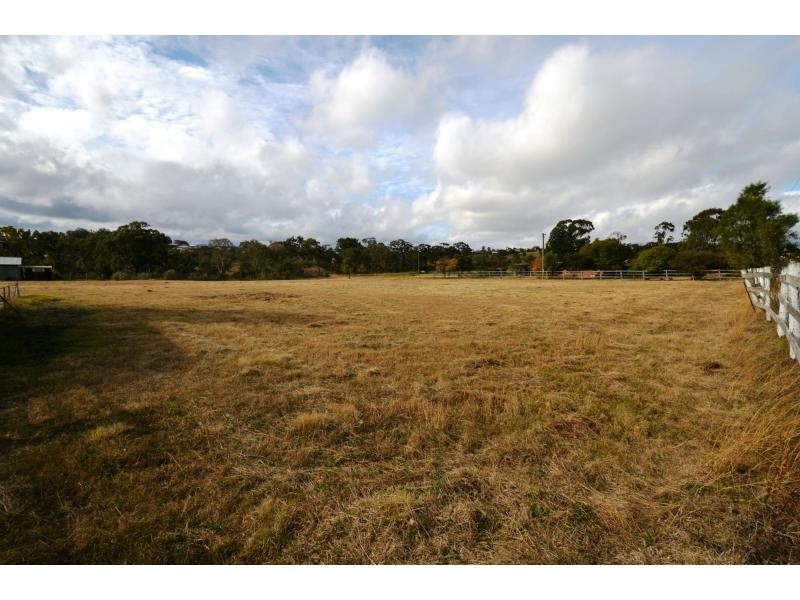 81 Euston Road, Glenvale QLD 4350