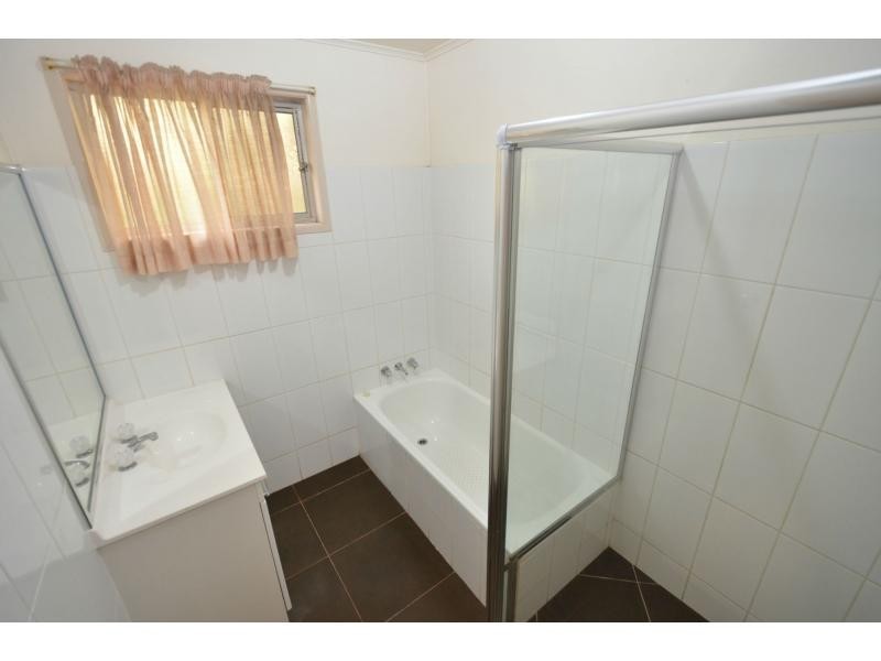 434 Hume Street, Middle Ridge QLD 4350