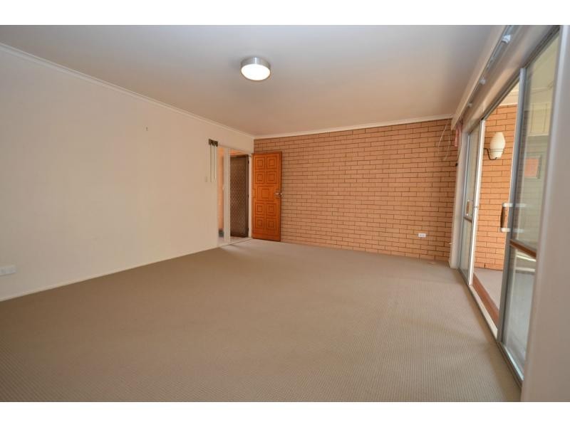 434 Hume Street, Middle Ridge QLD 4350