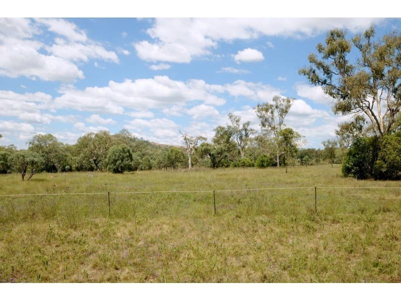 164 E. Drews Road, Wellcamp QLD 4350
