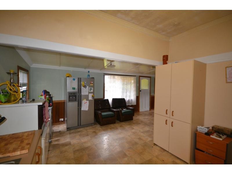 10 Mansford Street, North Toowoomba QLD 4350