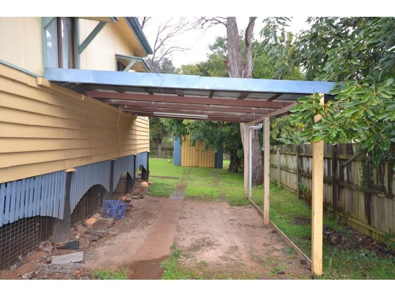 10 Mansford Street, North Toowoomba QLD 4350