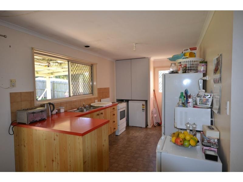 37 Wine Drive, Wilsonton Heights QLD 4350