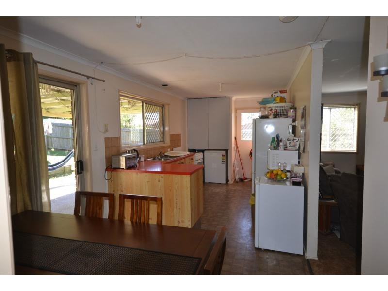 37 Wine Drive, Wilsonton Heights QLD 4350