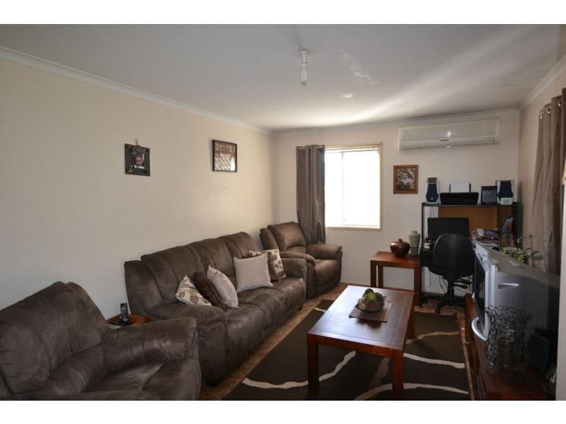 37 Wine Drive, Wilsonton Heights QLD 4350