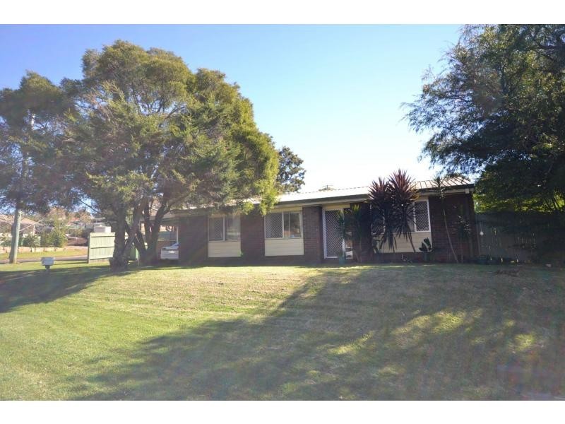 37 Wine Drive, Wilsonton Heights QLD 4350