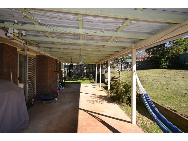 37 Wine Drive, Wilsonton Heights QLD 4350