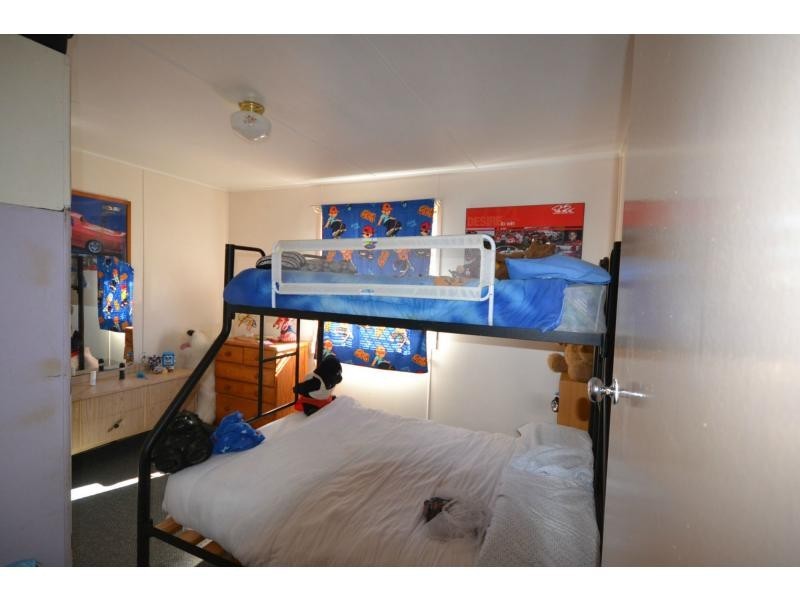 51 Gordon Avenue, Newtown QLD 4350