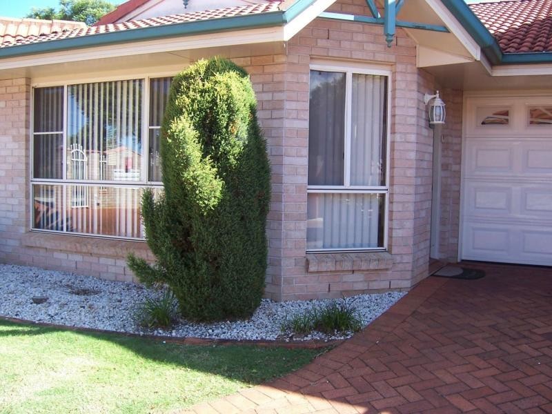 11/484 West Street, Kearneys Spring QLD 4350