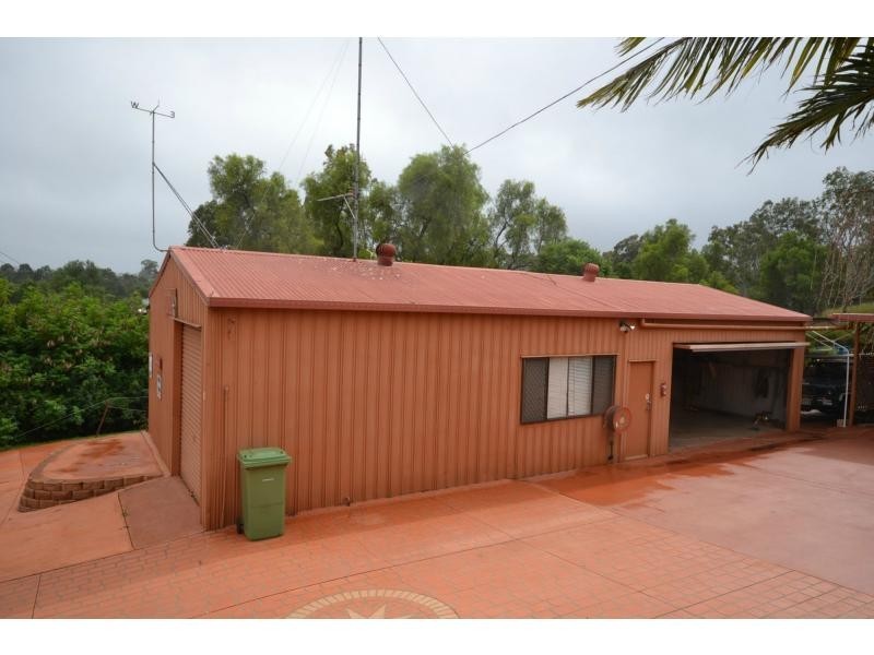 4 Ramsay Road, Glenvale QLD 4350