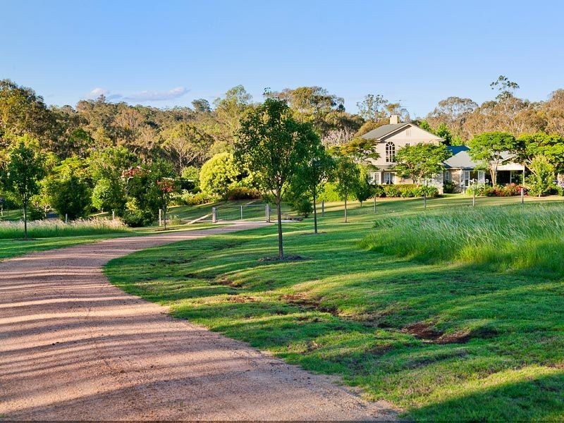 42 Yonder Lane, Cabarlah QLD 4352