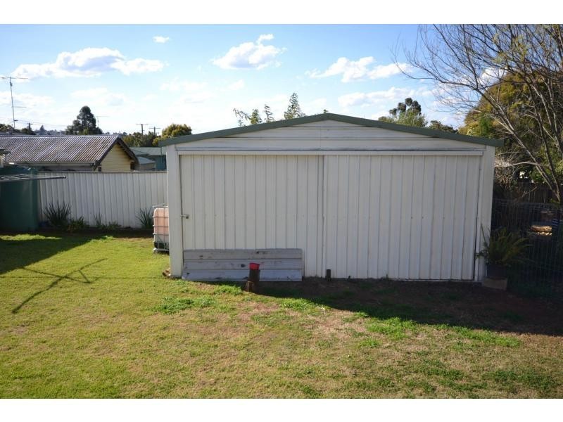 8C West Street, Toowoomba QLD 4350