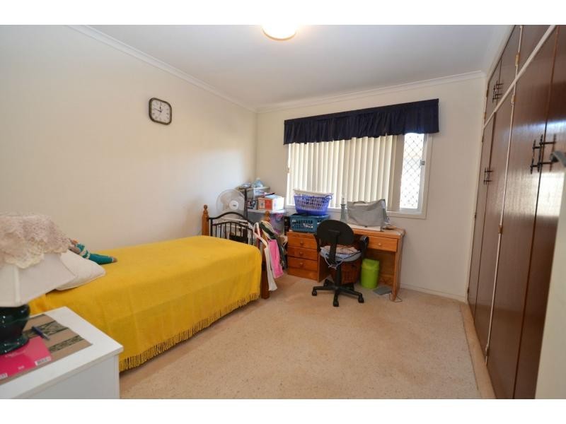 5 Sampson Street, Wilsonton QLD 4350