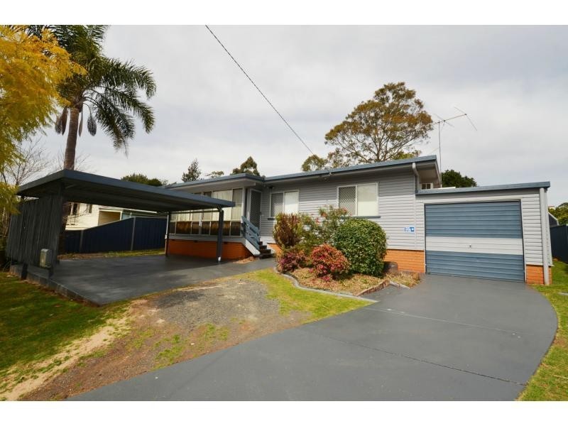 10 Fair Street, Rockville QLD 4350