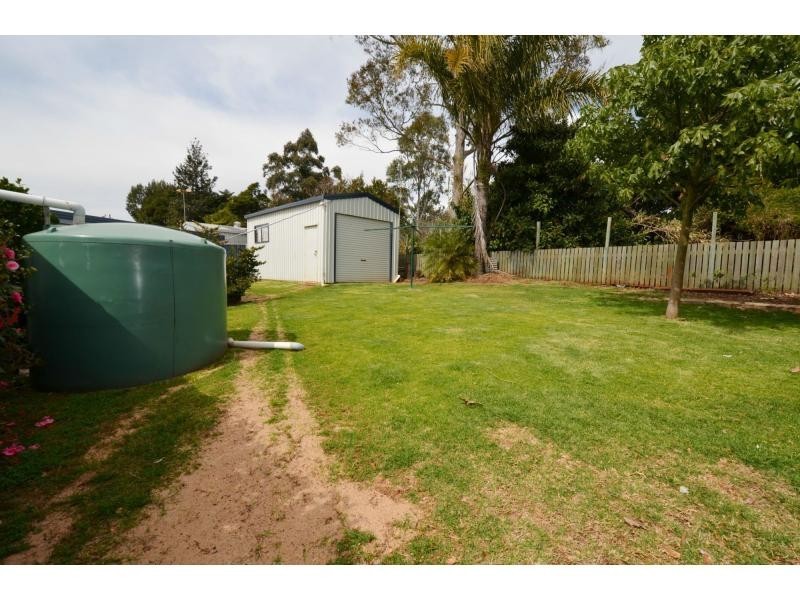 10 Fair Street, Rockville QLD 4350