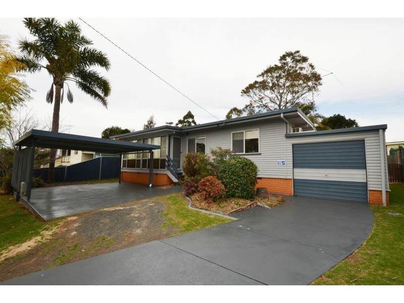 10 Fair Street, Rockville QLD 4350