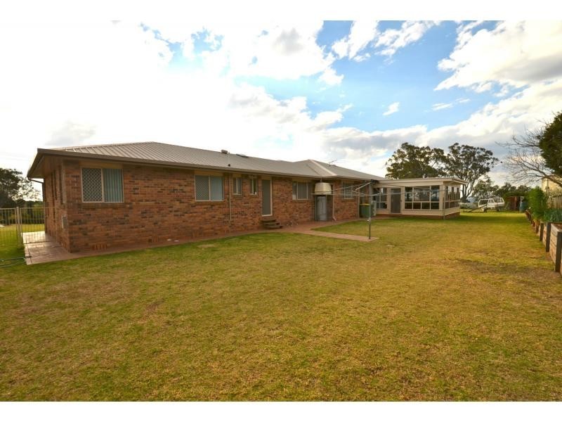 372 Boundary Street, Wilsonton QLD 4350