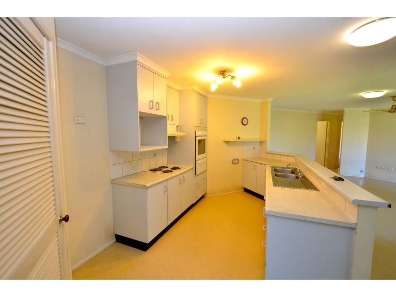 503 Bridge Street, Wilsonton QLD 4350