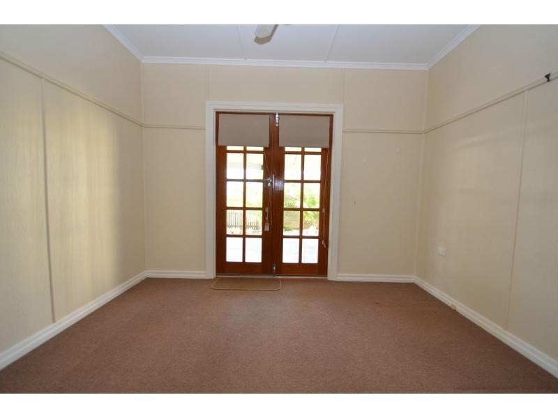 26 McGregor Street, Wilsonton QLD 4350