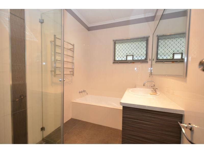 26 McGregor Street, Wilsonton QLD 4350