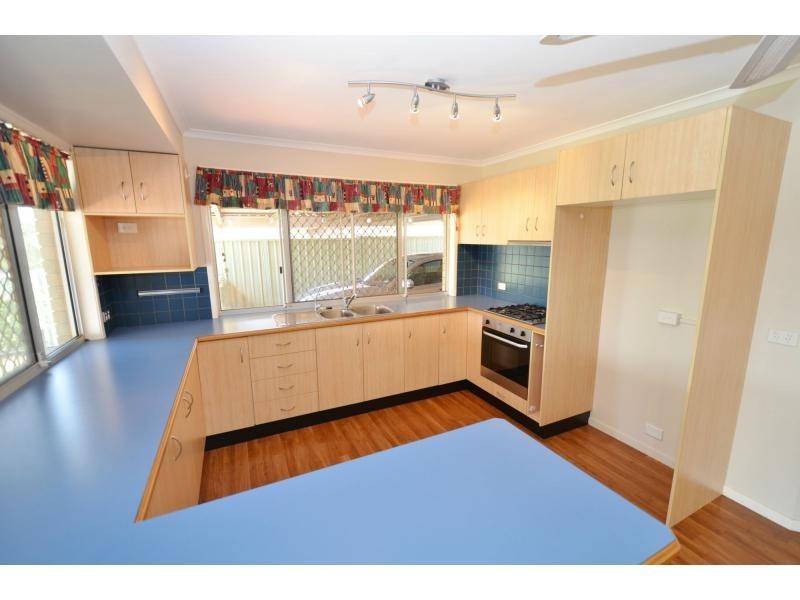 16 Port Street, Wilsonton Heights QLD 4350