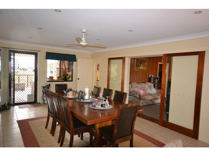 4 Ramsay Road, Glenvale QLD 4350