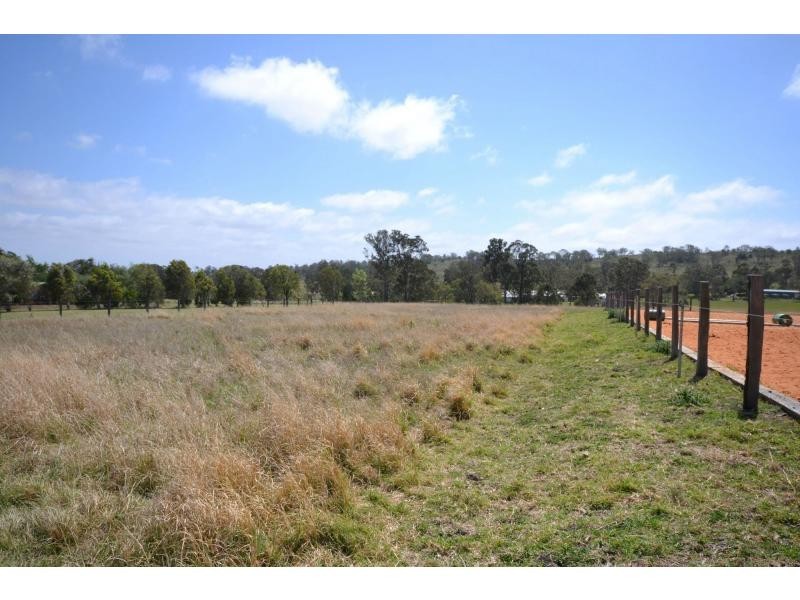 13 Bedwell Street, Cranley QLD 4350