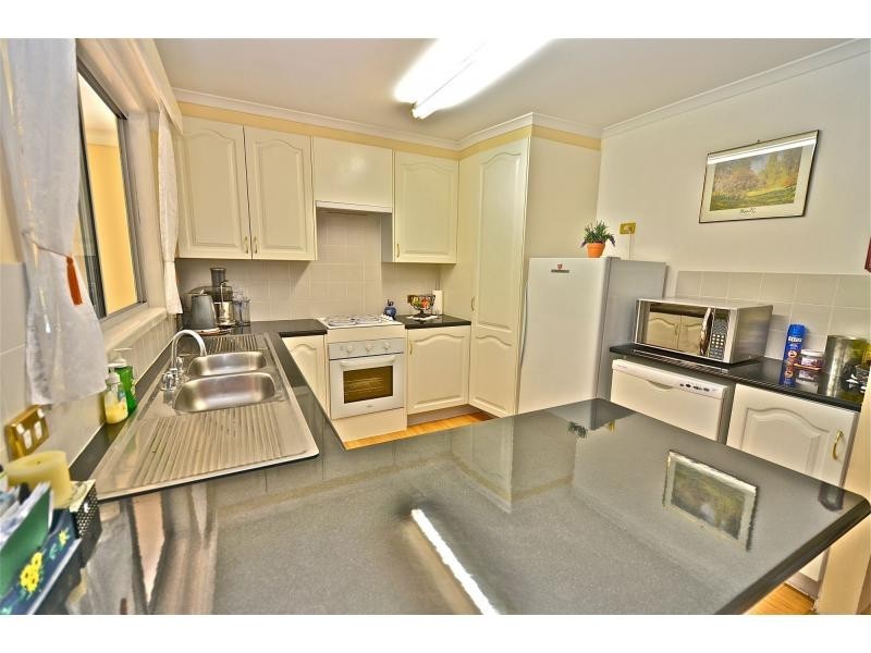 18 Kingfisher Court, Regency Downs QLD 4341