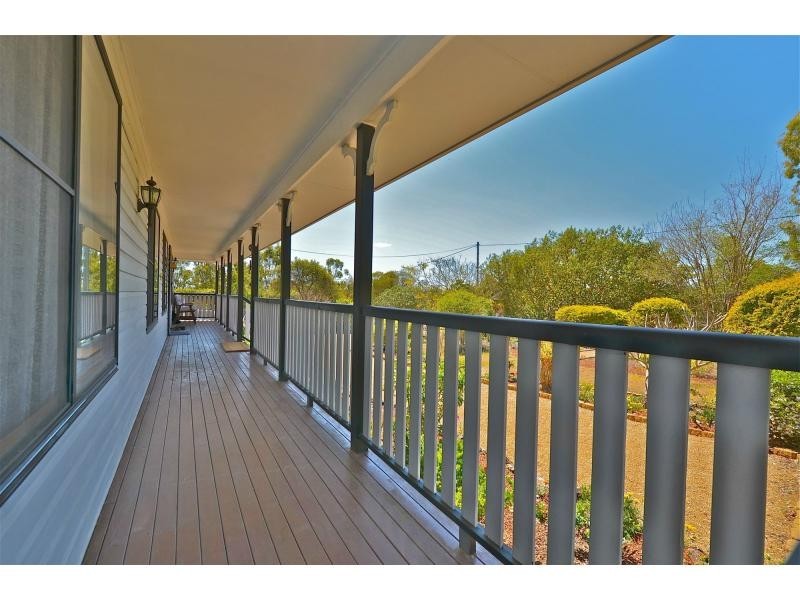 18 Kingfisher Court, Regency Downs QLD 4341