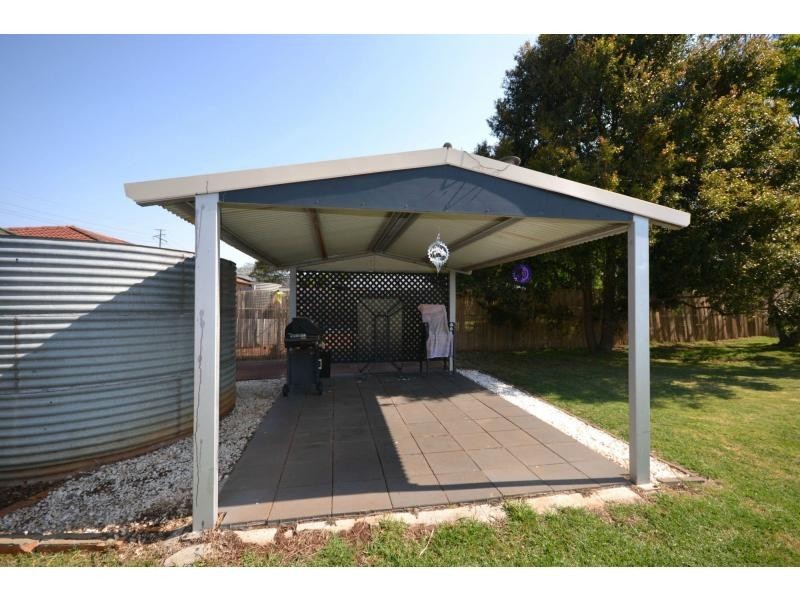 43 Hoey Street, Kearneys Spring QLD 4350