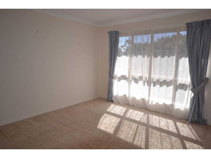 7 La Vista Court, Middle Ridge QLD 4350