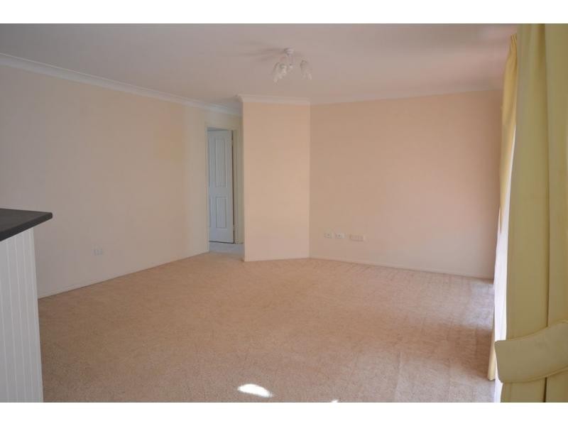 7 La Vista Court, Middle Ridge QLD 4350