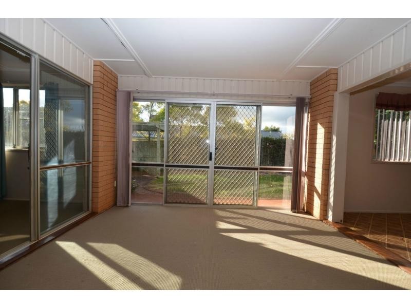 434 Hume Street, Middle Ridge QLD 4350