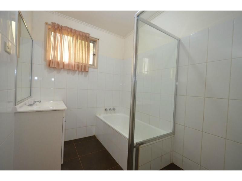 434 Hume Street, Middle Ridge QLD 4350