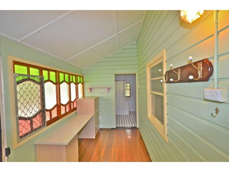 22 Prosser Street, Rockville QLD 4350