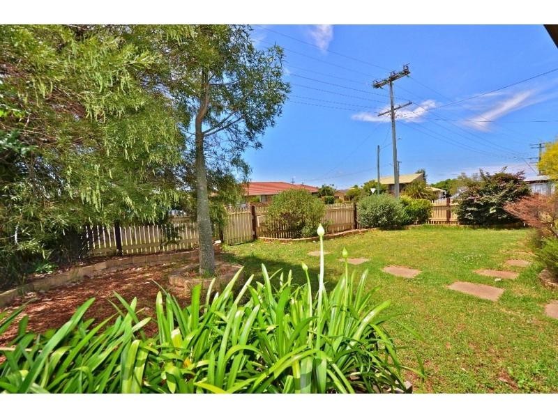 55 Traminer Drive, Wilsonton Heights QLD 4350