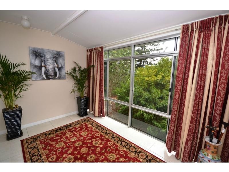 42 Toowoomba Road, Oakey QLD 4401