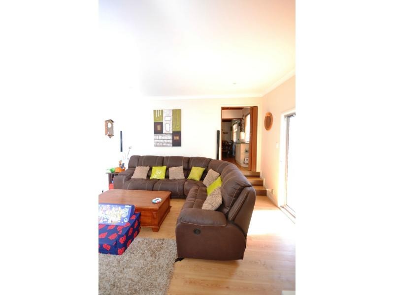 10 Fair Street, Rockville QLD 4350