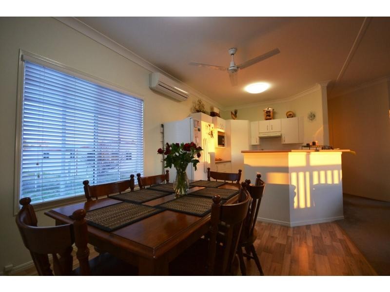 3 Paterson Street, Cambooya QLD 4358