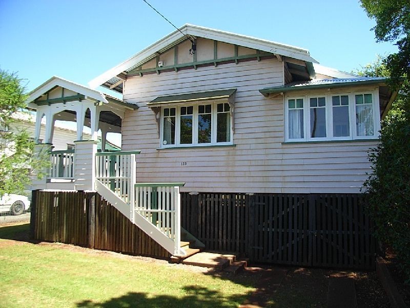 123 West Street, Toowoomba QLD 4350