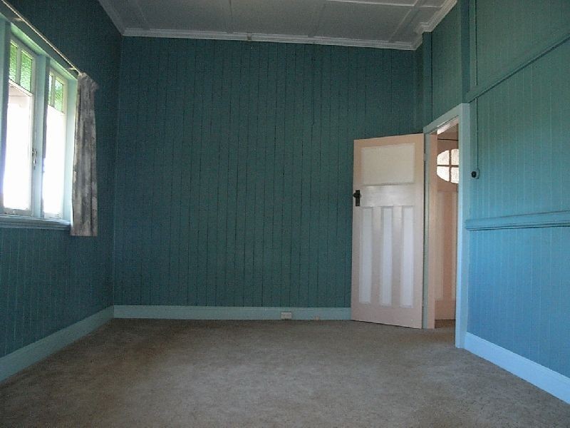 123 West Street, Toowoomba QLD 4350