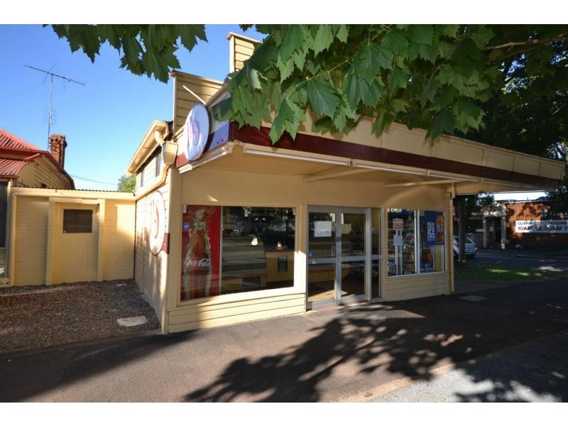 113 James Street, East Toowoomba QLD 4350