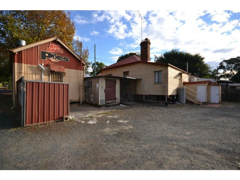 113 James Street, East Toowoomba QLD 4350