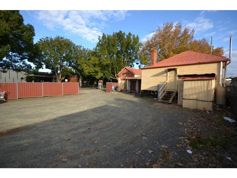 113 James Street, East Toowoomba QLD 4350