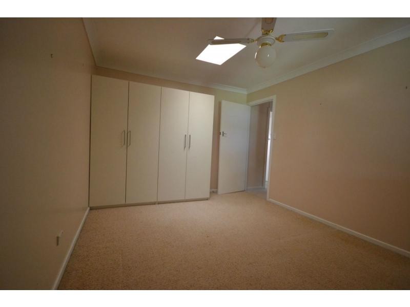 43 Hoey Street, Kearneys Spring QLD 4350