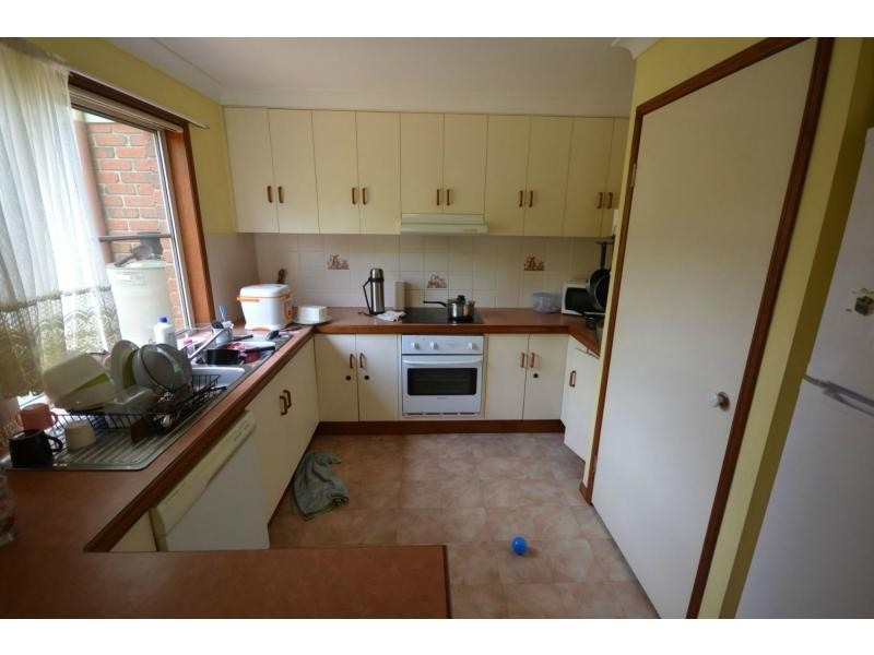 18 Beer Court, Kearneys Spring QLD 4350