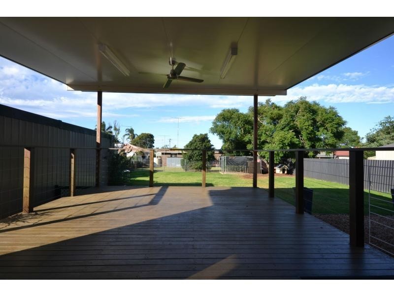 28 Friend Street, Harristown QLD 4350