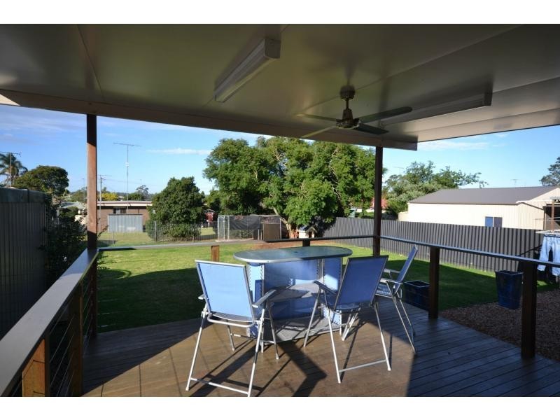 28 Friend Street, Harristown QLD 4350