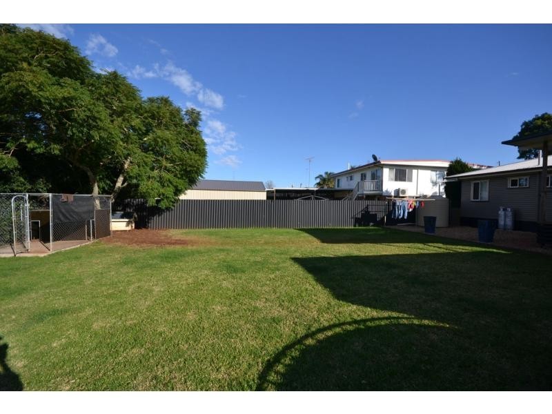 28 Friend Street, Harristown QLD 4350